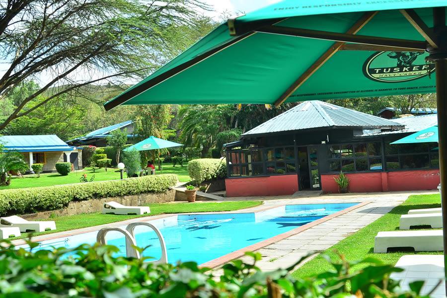 Fish Eagle Inn Найваша Екстериор снимка